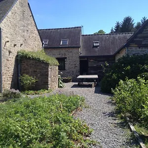 Calmes Ecologiques Holiday home