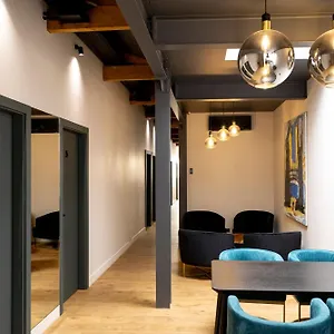 https://centrum-nice.fr-provencehotel.com