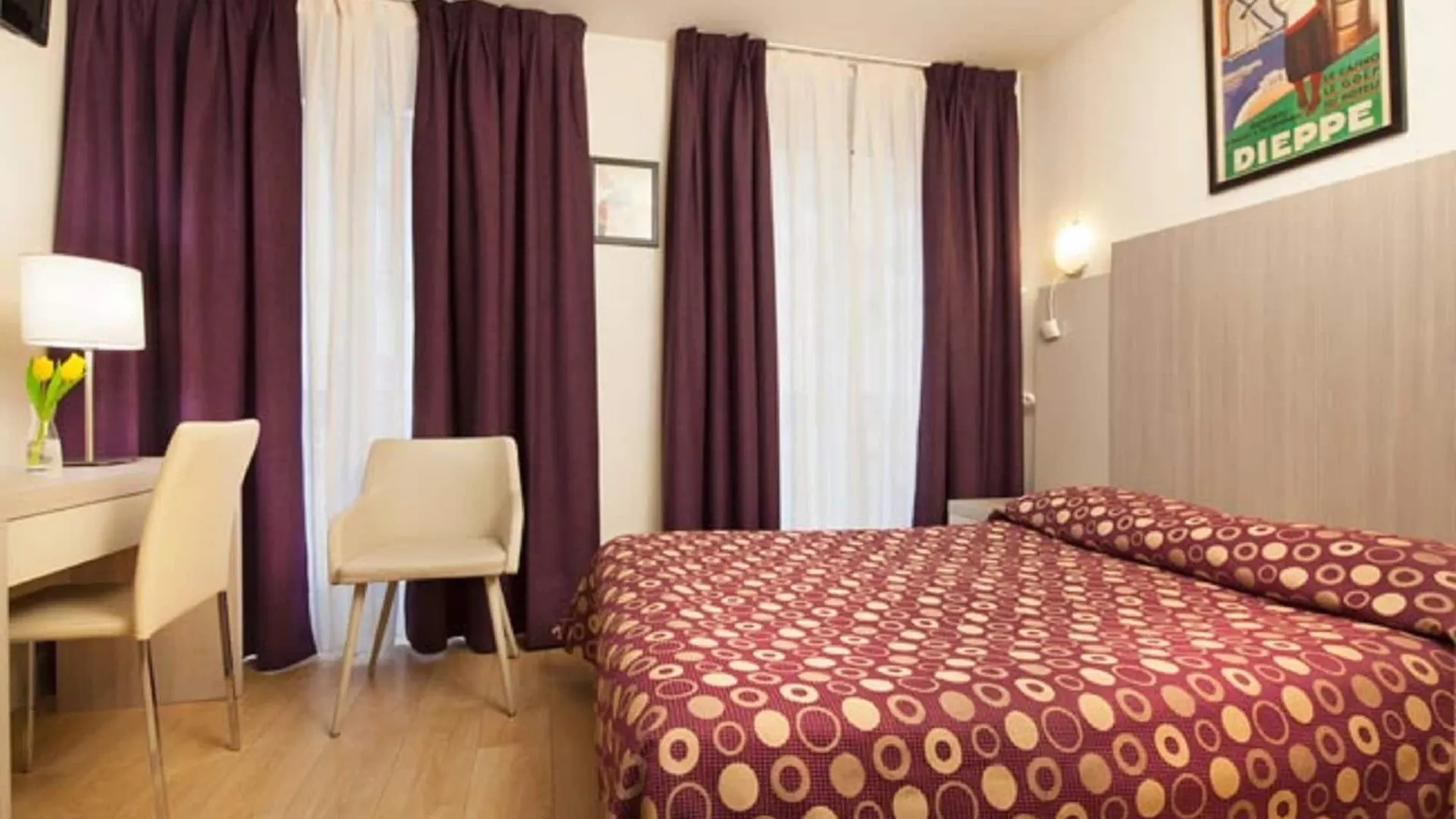 Hotel Excelsior Paris 2*,